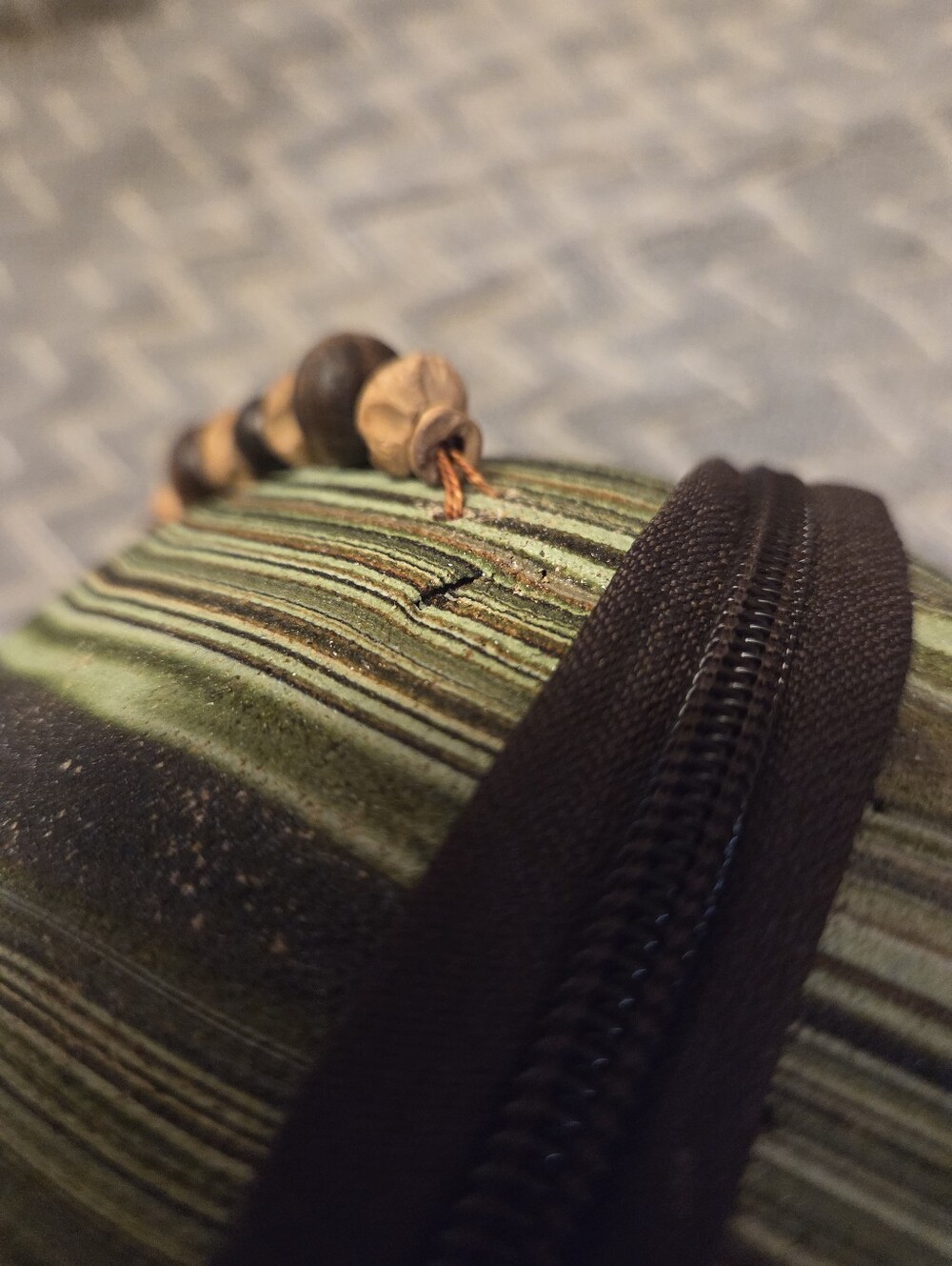 Coconut Shell Purse - Picture 7 of 8
